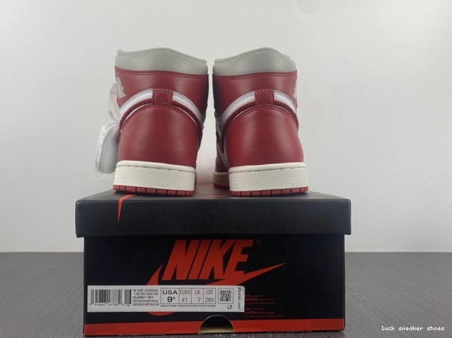 Reps LUCY Newstalgia OG DJ4891-061 (W) Chenille Jordan High 1 0704